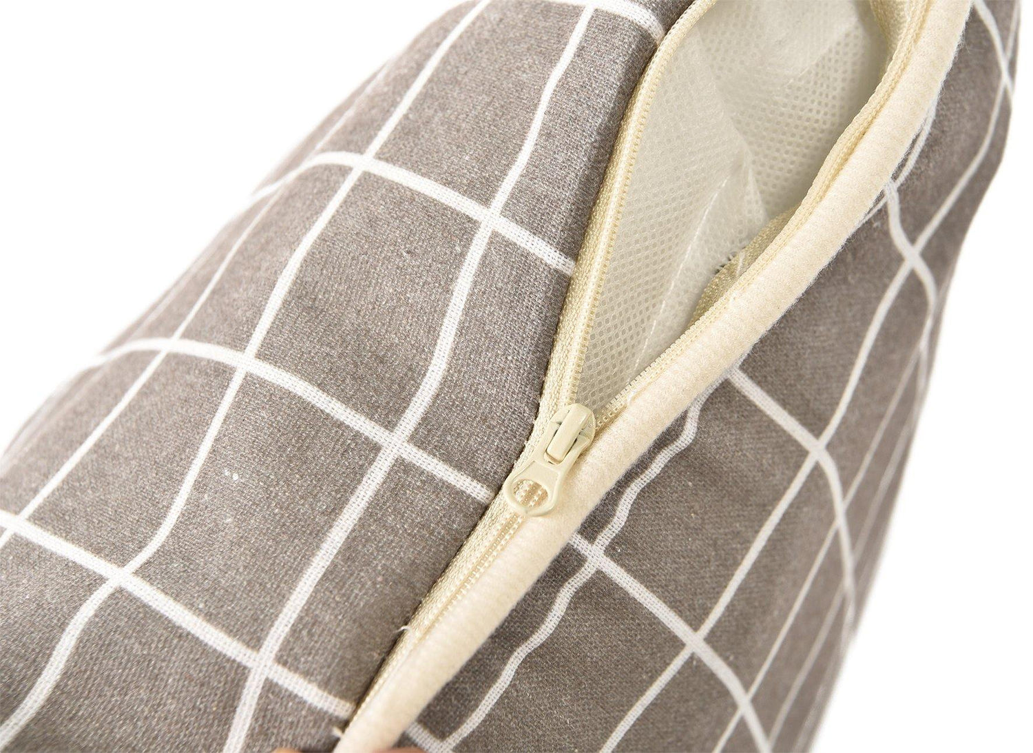 Checkered Dog Bed Cover - Tamed and Wild