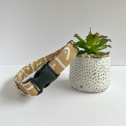 Sandy Mudcloth Dog Collar